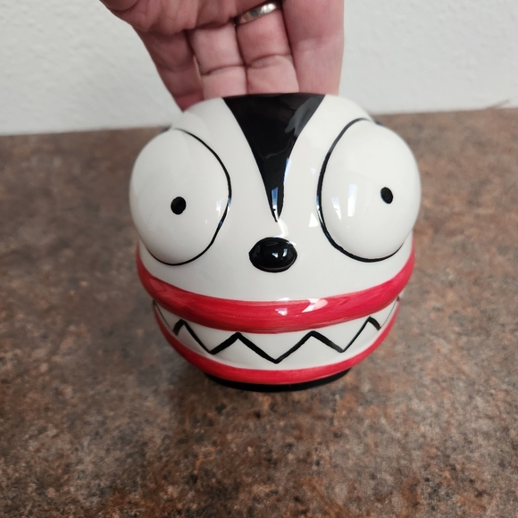 Disney Vampire Teddy Face Mug RARE! Nightmare Before Christmas! - Picture 7 of 13